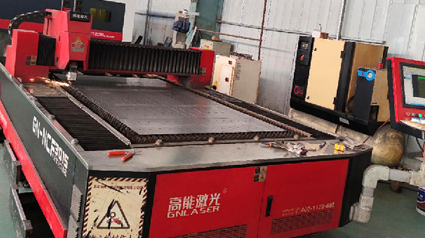 全自动激光焊接